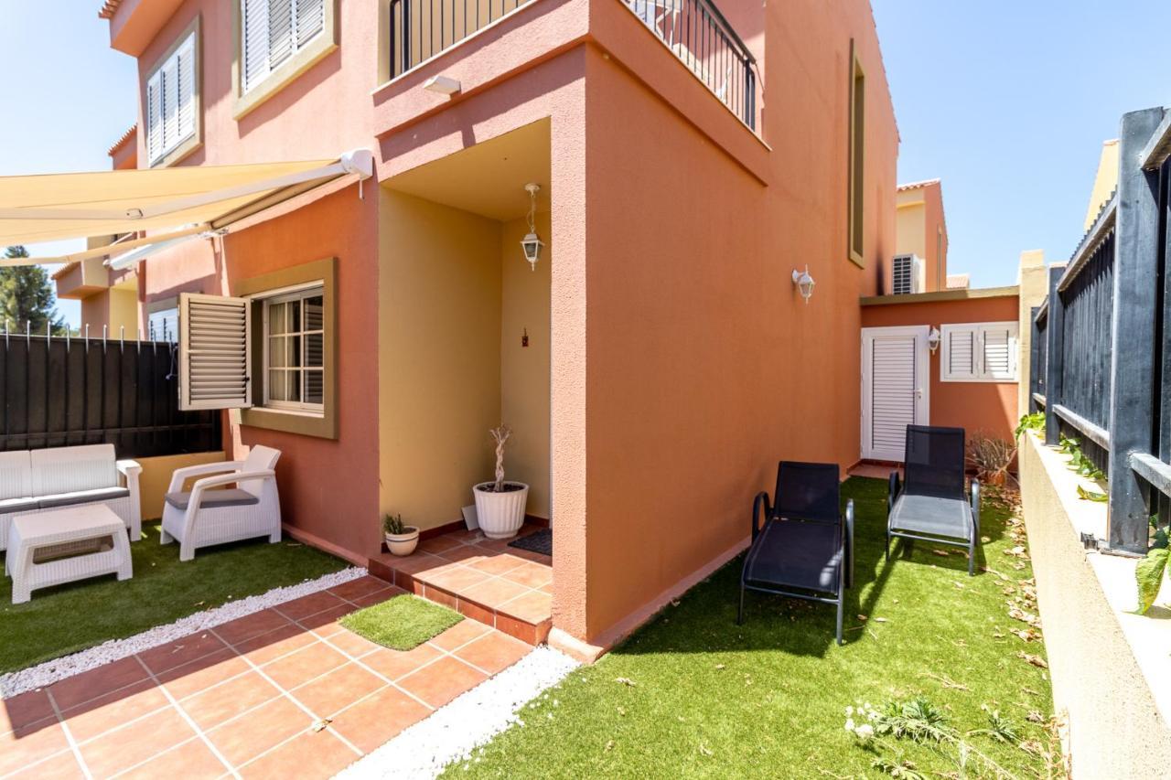 Flatguest Velas + Duplex + Pool + Terrace Hébergement de vacances